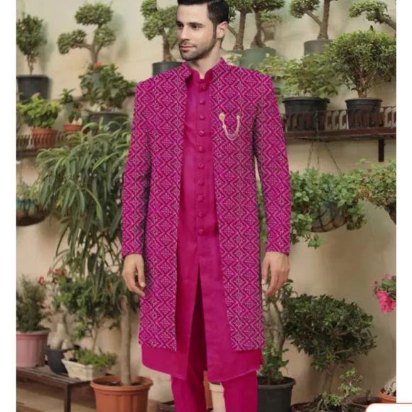NWT Utsav Men’s Pink Sherwani set - Picture 1 of 4